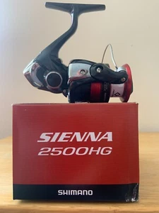 Shimano Sienna SN2500HGFG Spinning Reel - Picture 1 of 4