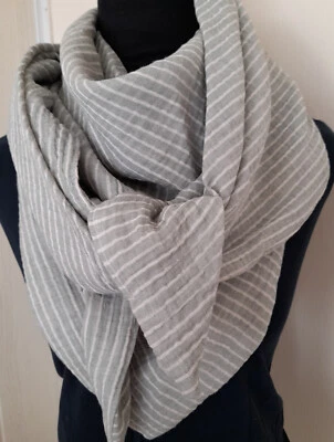 Loop - Schal ca. 25 x 130 oder Dreieckstuch ca. 130 x 130 cm Streifen hellmint - Bild 1 von 2