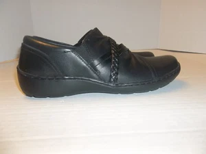 Mocasines sin cordones de cuero negro colección Clarks talla 9,5 M para mujer - Imagen 1 de 6