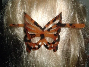 Claires Lucite Tortoise Butterfly Bun Ponytail Holder and Stick New w Tag - Picture 1 of 3