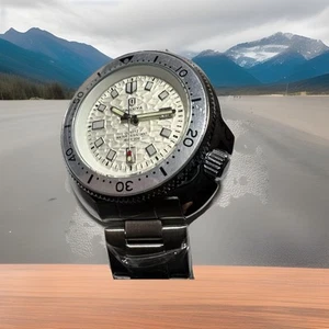 QINGXIYA, famous design, WR30M rotating Bezel,43mm Case men’s. - Picture 1 of 5