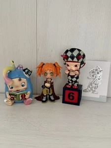 Lot of Pop Mart Blind Box Figures - Peach Riot, Molly & Polar - Picture 1 of 1