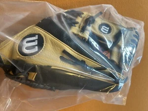 NWT Wilson A500 Siren Fastpitch Softball Glove RHT - Picture 1 of 5