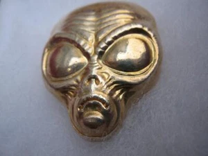 2-OZ. PURE SILVER DETAILED RESIDENT ALIEN E.T. HEAD GREAT  FOR CHARM COIN + GOLD - Picture 1 of 12