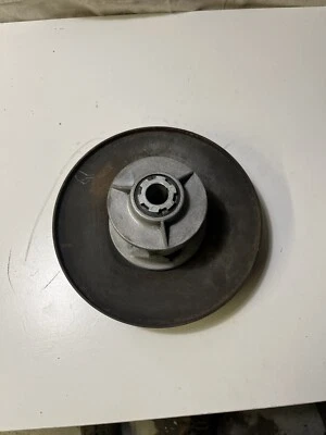 John Deere 1974 moto de nieve JDX6C conjunto de embrague accionado AM52969 Foto 1 de 3