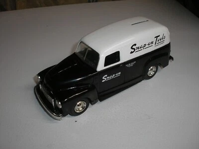 Vintage Snap-On Tools 1951 GMC Prince Albert Panel Van Delivery Truck Bank - Image 1 of 4