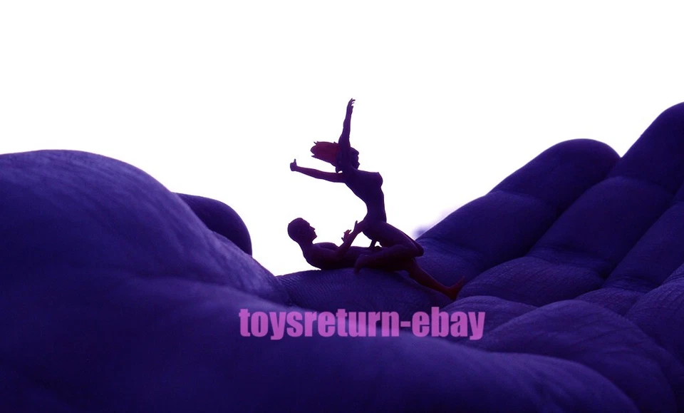 1/64 Sexy Romántico DEUX Diorama Miniaturas NIÑA Figuras Sin Pintar Ajuste 1/64 Coche Foto 1 de 4