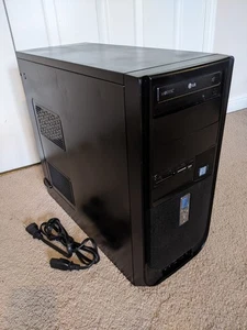 Gaming PC - I7-6700 3.4GHz 16GB RAM 250SSD+2TB HD DVD WIFI RX 580 8GB Win 11 - Afbeelding 1 van 11