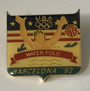 WATER POLO EE. UU. Juegos Olímpicos Barcelona 1992 Tono Dorado 1” Ancho Solapa Tack Pin - Imagen 1 de 4