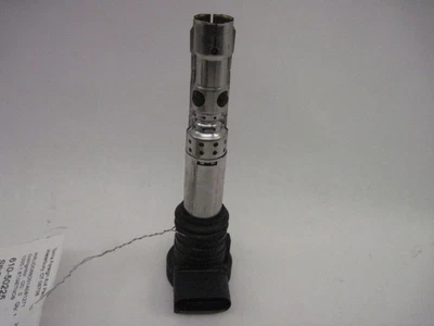 Used Ignition Coil fits: 2001 Audi A4 1.8L turbo gas Grade A Foto 1 de 4