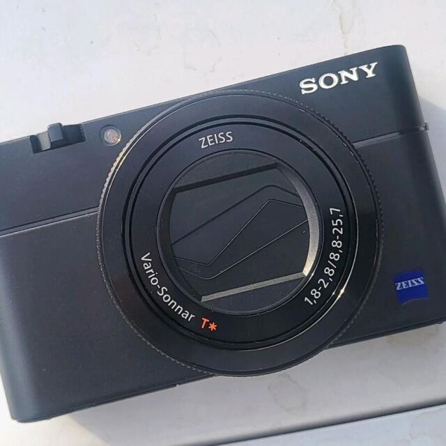 Sony 10-19.9x Digital Zoom Digital SLR Cameras for Sale | Shop New