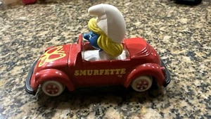 Vintage 1982 Smurfs ERTL 3" Diecast Smurfette Smurf Toy Red VW Bug Car - Picture 1 of 6