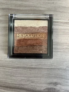 NUOVO! Revolution Vivid Shimmer Bronze Kiss Brick Palette * Bobbi Brown dupe $9,99 - Foto 1 di 3