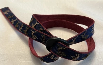 Bison Designs Mujer Tejido Estampado Azul Marino, Granate y Dorado, 1” Nylon Cinturón (M) 42” L Foto 1 de 4