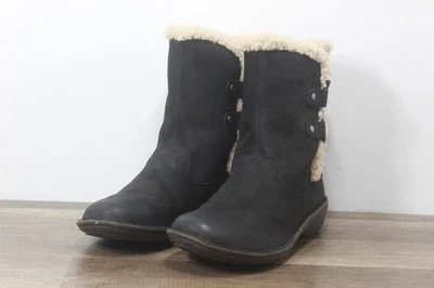 UGG Women's Akadia Winter Lace Up Boot Sz 10 {MB-1681] - Image 1 of 4