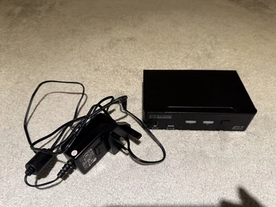 Rextron Level1 techs KVM switch PAAG-ET3112B Ports 4K 144Hz DisplayPort 1.4 - Image 1 of 4