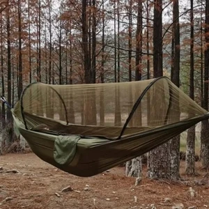 Hamac en tissu parachute haute résistance et moustiquaire portable pour camping - Photo 1/13