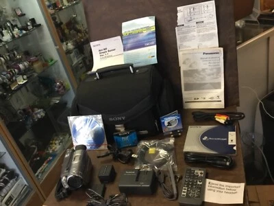 Panasonic PV-GS200 Mini DV Camcorder Manual Software Remote USB AV Cable Bag Box - Image 1 of 4