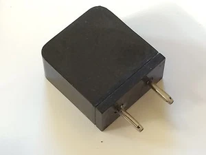VINTAGE COLLECTORS BAKELITE G.E.C. CRYSTAL UNIT FREQ L/700 AUG 1968 fd7L6 - Picture 1 of 3