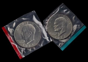 Juego de dólares ""Ike"" P+D Eisenhower 1973 sin circular en violonchelo original como nuevo - Imagen 1 de 3