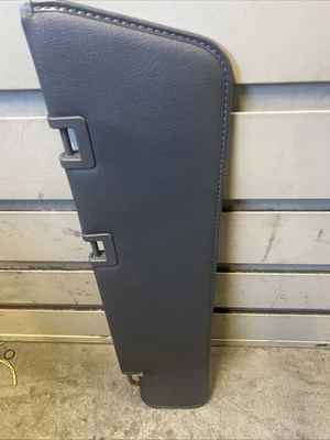 Внутренний солнцезащитный козырек Freightliner от 2014 года. Cascadia -24-00792-000 - Изображение 1 из 4