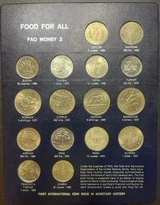 FAO Money Panel 2 blaue 16 Münzen Ernährung Landwirtschaft UN inkl Silber, Indien, Barbados - Bild 1 von 2