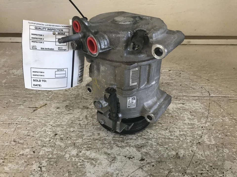 Compresor de aire acondicionado usado para: camioneta Chevrolet Silverado 2500 2018 6,6 grado B Foto 1 de 4