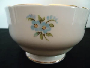 STAFFORDSHIRE PUDDINGBECHER ODER OFFENE ZUCKERDOSE - BOUQUET - Bild 1 von 5