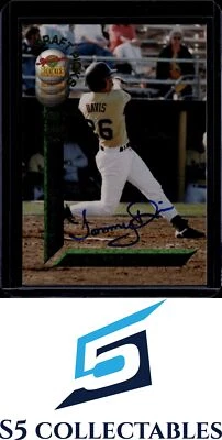 1994 Signature Rookies Draft Picks #47 Tommy Davis Signatures #/7750 2131 - Image 1 of 2