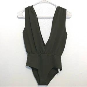 Body Boohoo Verde Noche Talla 4 Nuevo Con Etiquetas - Imagen 1 de 11