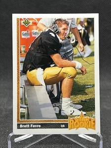1991 Upper Deck - #13 Brett Favre (RC) - Picture 1 of 2