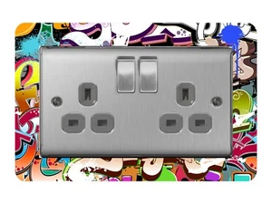 Interruptor de luz doble / enchufe envolvente placa de dedo acrílico graffiti Dsr1 - Imagen 1 de 1