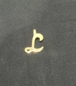 Gold-Tone Initial L Pendant Collectible Vintage  Dangle Charm - Picture 1 of 4