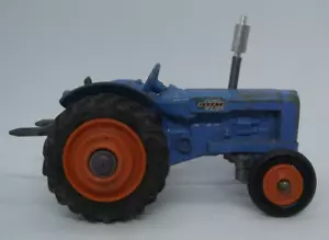 Corgi 60 Fordson Supermajor Traktor - Originalmodell mit Repro Auspuff (CT2178) - Bild 1 von 6