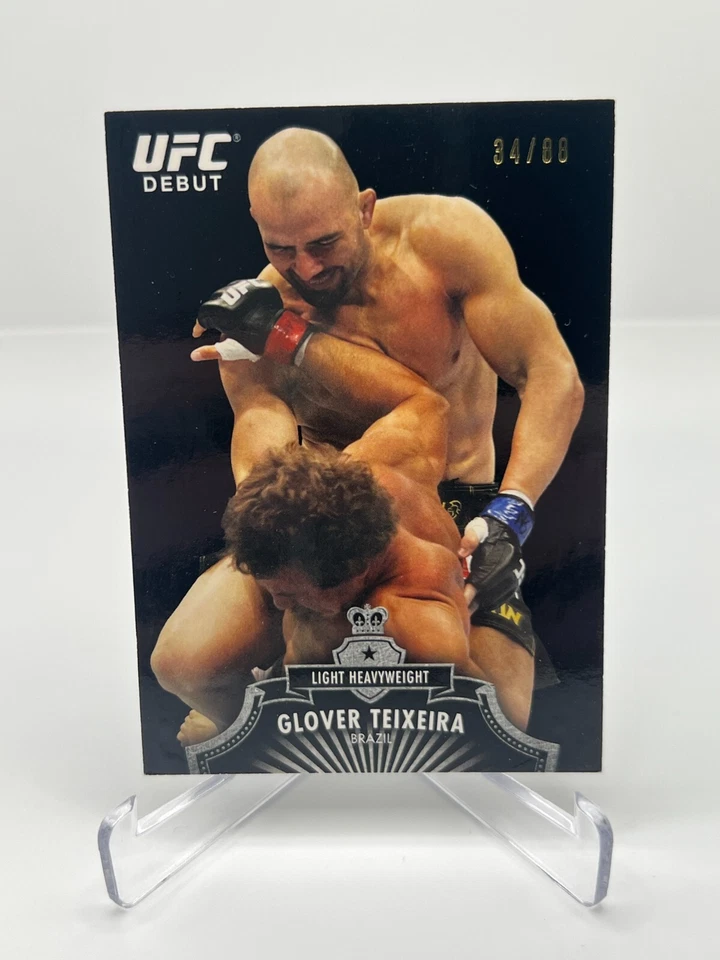 2012 TOPPS BLOODLINES GLOVER TEIXEIRA 34/88 UFC DEBUT NO. 14 - Image 1 of 2