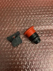 Telemecanique XB5AT42 Red Pushbutton Switch 6921 - Picture 1 of 2