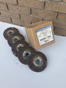5! Merit Norton Grind-O-Flex Flap Wheel D 6" x W 1 "x 1" Arbor, 40 Grit XX-061 - Picture 1 of 6