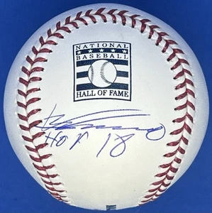 Vladimir Guerrero Signed Auto Hall Of Fame Baseball w/ “HOF 18” Beckett Witness - Picture 1 of 3