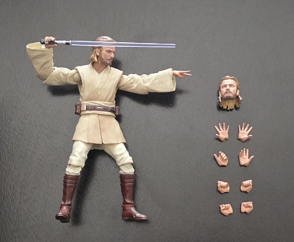 S.H Figuarts Star Wars Obi-Wan Kenobi Attack of The Clones Figure - Image 1 of 1