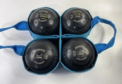 ALMARK Crusader Lawn Bowls size 3H Comes With Carry Holder - image 1 of 4