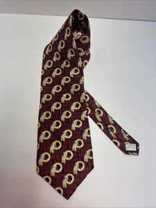 Vintage 2002 Washington Redskins 100% Silk Neck Tie 57in X 4in - Picture 1 of 7