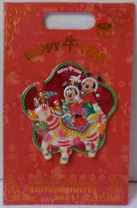 Disney Pin Lunar New Year 2021 The Year of the Ox Mickey & Minnie Pin - Imagen 1 de 2