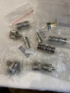 Verschiedene Kommunikationsstecker und Adapter Stecker und Buchse - Bild 1 von 7