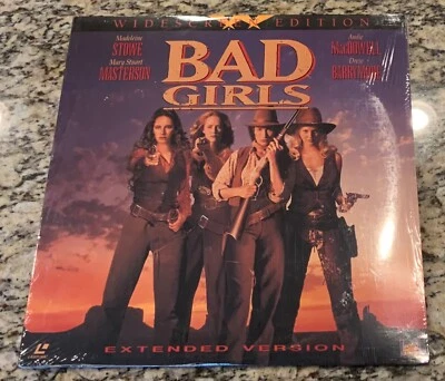 1994 Bad Girls Laserdisc LD Widescreen Edition Disc Drew Barrymore New Sealed - Image 1 of 4