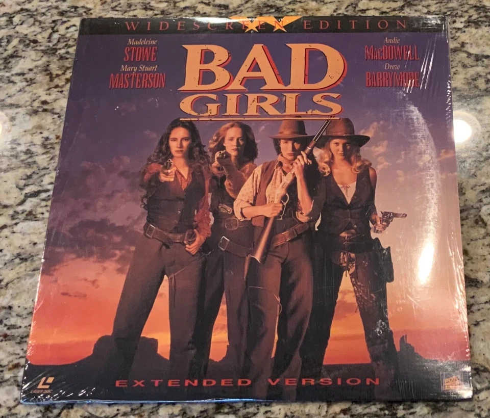 Bad Girls Uncut Dolby Surround Widescreen RARE Laserdisc Western
