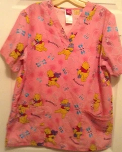 Disney Winnie the Pooh/Piglet Scrub Top Size M - Picture 1 of 3