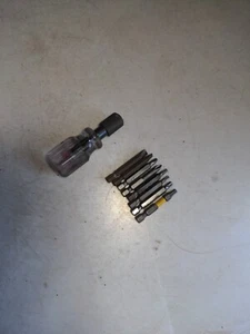 Malco Multi Bit Screwdriver w/8 Bit (T15 ,20,25,27 flat 1/4",9/32" PH2 &S2) - Picture 1 of 7