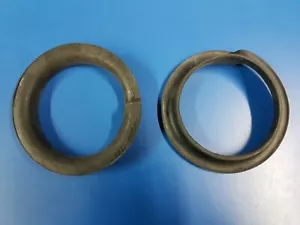 Mercedes W108 - W113 Rubber under rear springs Kit: - 110 325 01 85, 1103250185 - Picture 1 of 3
