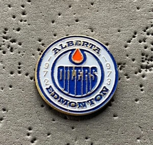 Alberta Edmonton Oilers 1972-1973 WHA Hockey Pin - Imagen 1 de 2