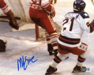 MIKE ERUZIONE SIGNED AUTOGRAPHED 8x10 PHOTO OLYMPIC GOLD HOCKEY HERO BECKETT BAS - Picture 1 of 2